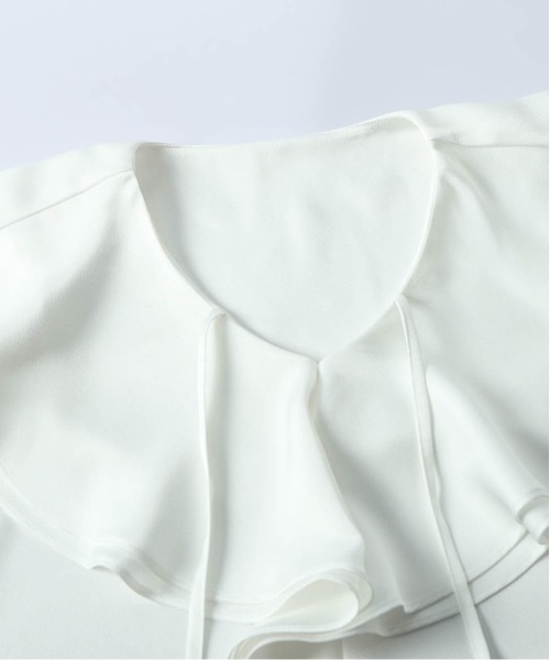AMELY(エミリー)の「サテン調 ラッフルフリルブラウス(シャツ/ブラウス・レディース・ピンク/ホワイト/ブラック・フリー)」の11枚目の写真