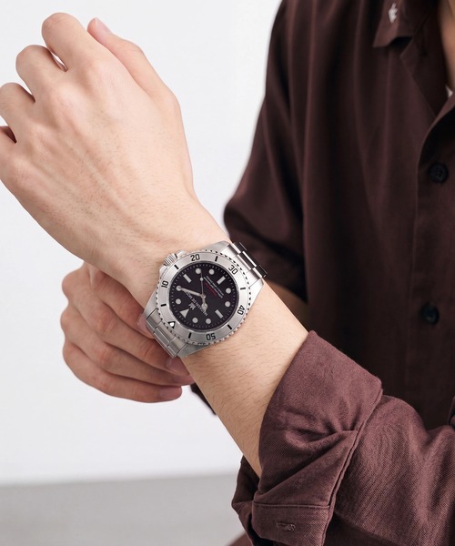 MAGASIN DE MODE Brew（マガジンデモードブリュー）の「【MAGASIN DE MODE Brew】1970's ダイバーズスタイル ウォッチ 初期デイトモデル　FW◎　ミリタリーウォッチ　ヴィンテージ　Ref.1680イメージ（アナログ腕時計・メンズ・ブラック×シルバー/ホワイト×シルバー/ブラック系1・FREE）」の7枚目の写真