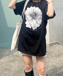 Flower monotone print big T-shirt