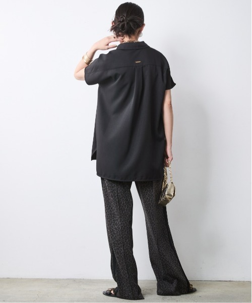 CHIC STYLE(シックスタイル)の「フレンチスリーブスキッパーシャツ<大きいサイズ有>シックスタイル(シャツ/ブラウス・レディース・ブラック/モカ・M/3L/LL/L/4L/5L)」の21枚目の写真