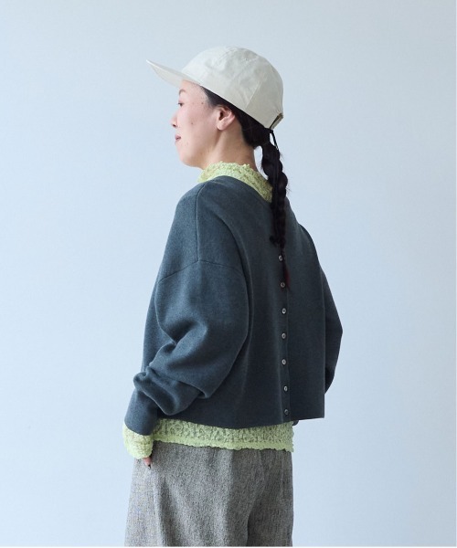yuni(ユニ )の「Cotton smooth short 2way cardigan(カーディガン/ボレロ・レディース・グレー/ネイビー・FREE)」の18枚目の写真
