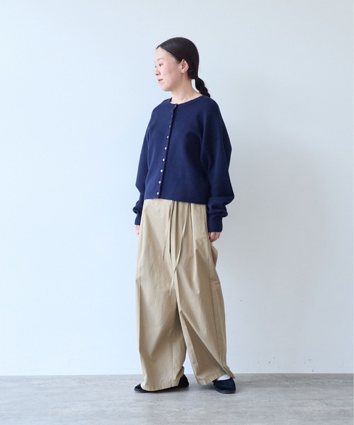 yuni(ユニ )の「Cotton smooth short 2way cardigan(カーディガン/ボレロ・レディース・グレー/ネイビー・FREE)」の3枚目の写真