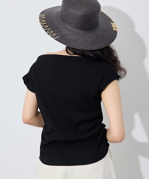 Whim Gazette(ウィムガゼット)の「ワンショルフレンチプルオーバー(Tシャツ/カットソー・レディース・ブラック/オフホワイト・FREE)」の16枚目の写真