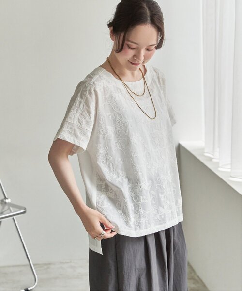 LBC(エルビーシー)の「ボタニカルコード刺繍ブラウス(シャツ/ブラウス・レディース・ホワイト/セージグリーン/チャコール・M/L)」の19枚目の写真