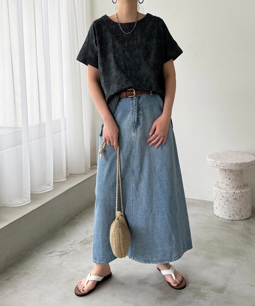 LBC(エルビーシー)の「ボタニカルコード刺繍ブラウス(シャツ/ブラウス・レディース・ホワイト/セージグリーン/チャコール・M/L)」の6枚目の写真