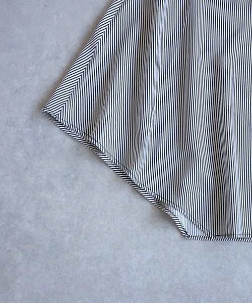 antiqua(アンティカ)の「ストライプ柄 切替 シャツワンピース(シャツワンピース・レディース・ブラック・ONESIZE)」の11枚目の写真