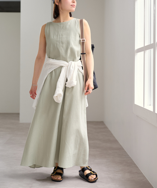 U by SPICK&SPAN(ユーバイスピックアンドスパン)の「コットンリネンバックギャザーワンピース(ワンピース・レディース・グリーン/ピンク/ベージュ・36/38)」の2枚目の写真