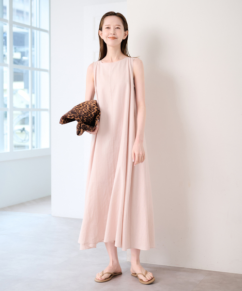 U by SPICK&SPAN(ユーバイスピックアンドスパン)の「コットンリネンバックギャザーワンピース(ワンピース・レディース・グリーン/ピンク/ベージュ・36/38)」の14枚目の写真