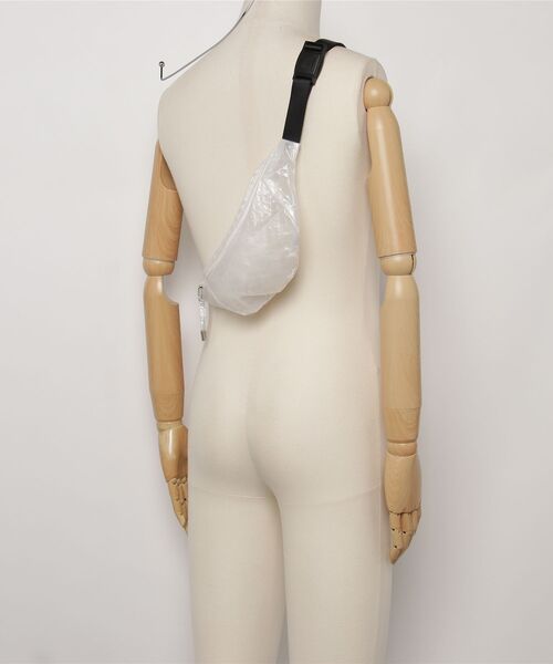 STUDIOUS（ステュディオス）の「【beta post】bubble wrap waist pouch（ボディバッグ/ウエストポーチ・メンズ・クリア・FREE）」の5枚目の写真