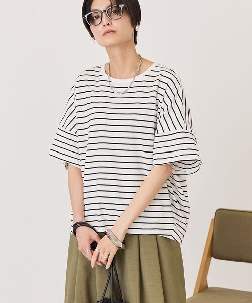 AMERICAN HOLIC（アメリカンホリック）の「【UVカット・接触冷感】ボーダーコクーンプルオーバー（Tシャツ/カットソー・レディース・チャコールグレー/カーキ系1/オフホワイト・L/M）」の9枚目の写真
