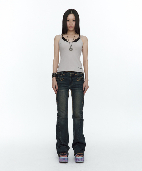 ROUGHNECK(ラフネック)の「Bold Stich BootCut Denim Blue(デニムパンツ・レディース・その他・MEDIUM/SMALL)」の2枚目の写真
