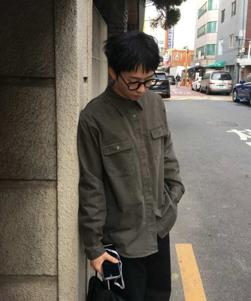PLACESTUDIOMAN（プレイススタジオメンズ）の「オールデイマルチポケットオーバーサイズシングルカラー長袖シャツジャケット[チャコール]（シャツ/ブラウス・メンズ・チャコール・FREE）」の5枚目の写真