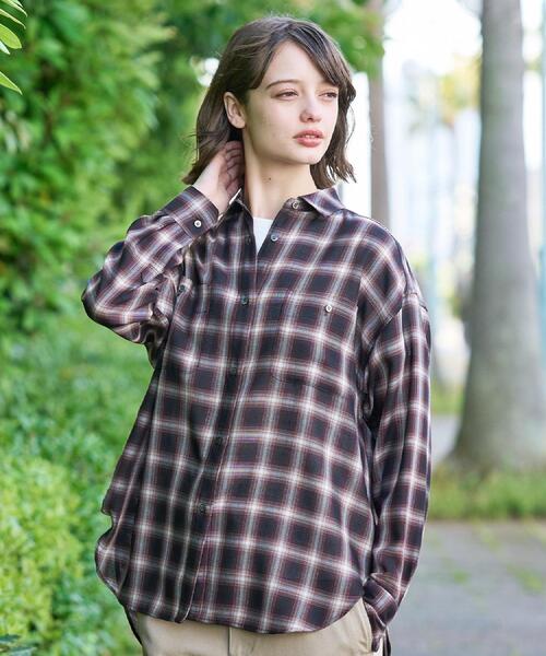 DRESSTERIOR(ドレステリア)の「【ウォッシャブル】ビエラオンブレチェックシャツ(シャツ/ブラウス・レディース・ワイン系1/チャコールグレー・36/38)」の3枚目の写真