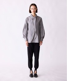 stripe embroidery tie blouse