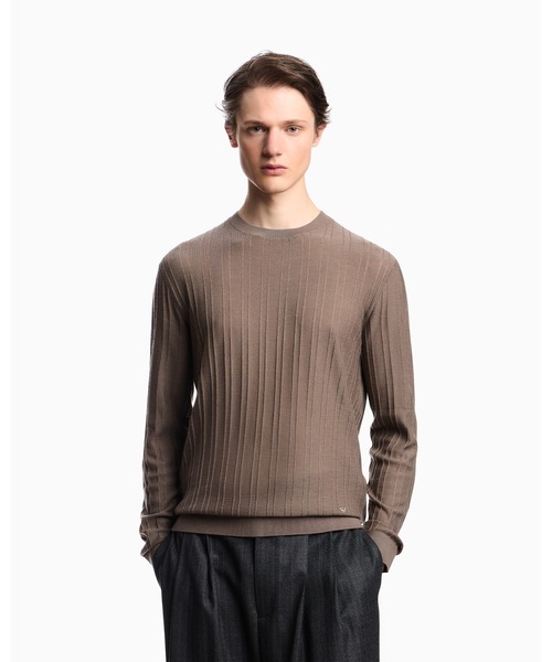 EMPORIO ARMANI(エンポリオアルマーニ)の「【エンポリオ アルマーニ】セーター バージンウール エンボスジャカードパターン(ニット/セーター・メンズ・ブラック系1/ブラウン系/ネイビー系・LARGE/MEDIUM/SMALL/X-LARGE/X-SMALL)」の3枚目の写真