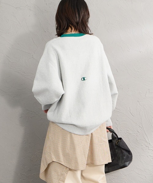 Champion（チャンピオン）の「【WEB先行予約】[Champion/チャンピオン] 別注 スリーアイコン ロゴ刺繍スウェット（スウェット・レディース・ブラウン/ネイビー/ブラック/チャコール/オートミール/グレー・S/L/M）」の9枚目の写真