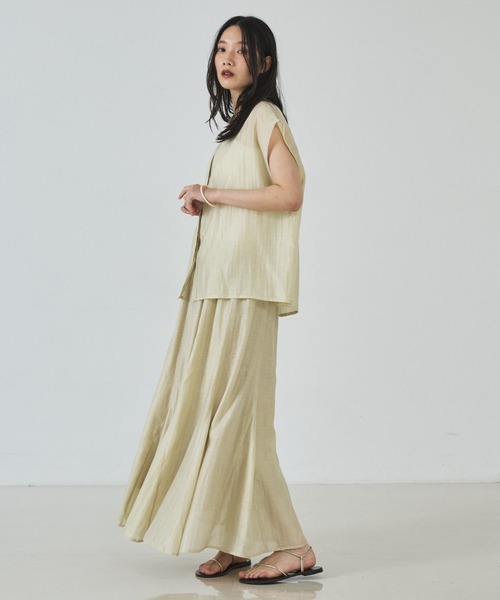 abahouse mavie（アバハウスマヴィ）の「【セットアップ対応】リネンライクシアーノースリーブシャツ（シャツ/ブラウス・レディース・マスタード/ブラック/アイボリー・フリー）」の5枚目の写真