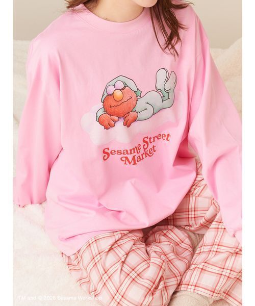 SESAME STREET(セサミストリート)の「プリントロングTシャツ(SLEEPY DAYS)(Tシャツ/カットソー・レディース・ピンク/ネイビー・F)」の1枚目の写真