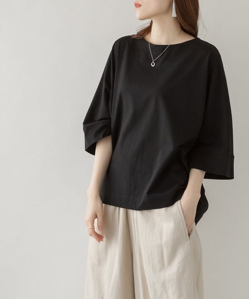 ElegChic(エレグシック)の「ボートネック7分袖ドルマンTシャツ(Tシャツ/カットソー・レディース・ブラック/チャコールグレー/グレイッシュベージュ/オフホワイト・M/XL/4L)」の7枚目の写真