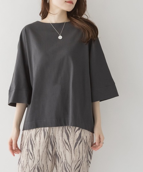 ElegChic(エレグシック)の「ボートネック7分袖ドルマンTシャツ(Tシャツ/カットソー・レディース・ブラック/チャコールグレー/グレイッシュベージュ/オフホワイト・M/XL/4L)」の20枚目の写真