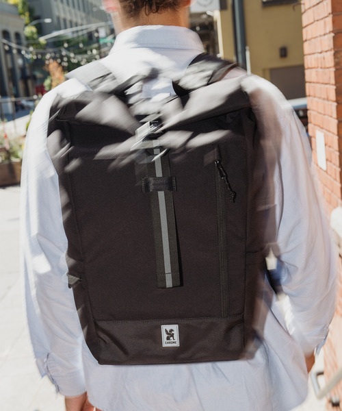 CHROME（クローム）の「［ CHROME / クローム ］INITIATE 26L PACK / イニシエイト パック 耐水 ボディバッグ 容量：26L（バックパック/リュック・メンズ・ベージュ/サックスブルー/ブラック・FREE）」の10枚目の写真