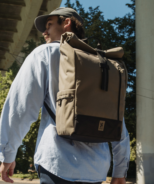 CHROME（クローム）の「［ CHROME / クローム ］INITIATE 26L PACK / イニシエイト パック 耐水 ボディバッグ 容量：26L（バックパック/リュック・メンズ・ベージュ/サックスブルー/ブラック・FREE）」の19枚目の写真