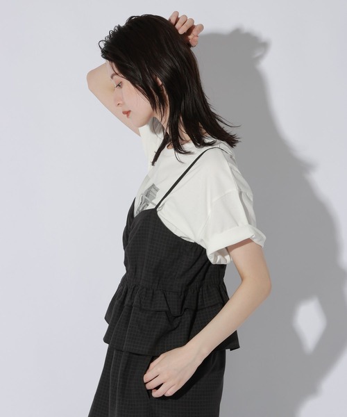 LAKOLE(ラコレ)の「ピーチチェックフリルサロペ / 1056148(サロペット/オーバーオール・レディース・ブラック/ベージュ/ブラウン・FREE)」の7枚目の写真