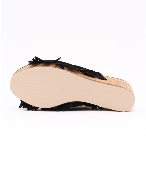 Khaju（カージュ）の「casselini: フリンジサンダル（サンダル・レディース・ブラック/キャメル・30/40/35）」の4枚目の写真