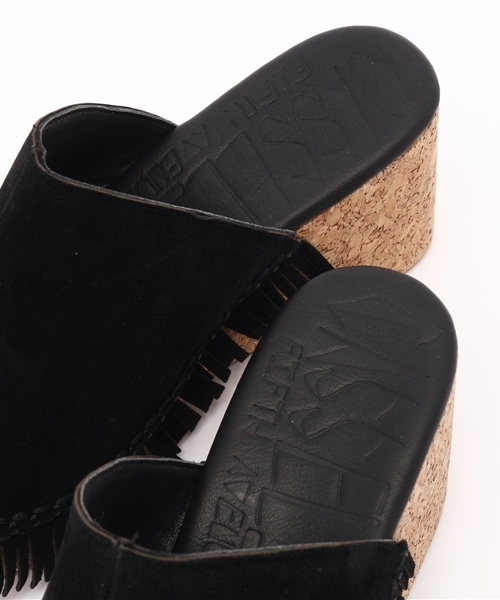 Khaju（カージュ）の「casselini: フリンジサンダル（サンダル・レディース・ブラック/キャメル・30/40/35）」の7枚目の写真