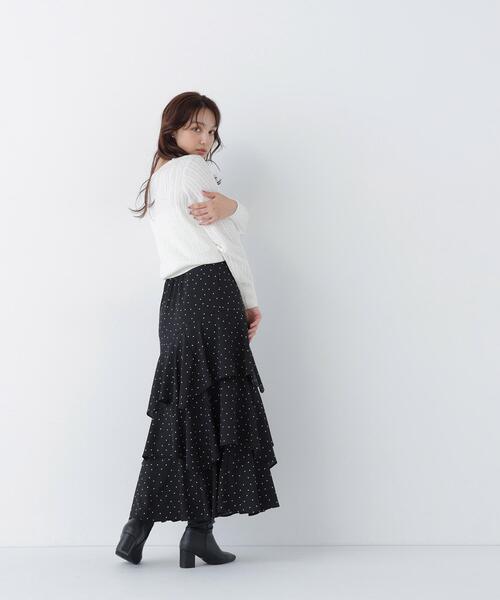 NATURAL BEAUTY BASIC(ナチュラルビューティーベーシック)の「ミニケーブルVネックニット(ニット/セーター・レディース・ブルー/ネイビー/オフホワイト・FREE)」の8枚目の写真