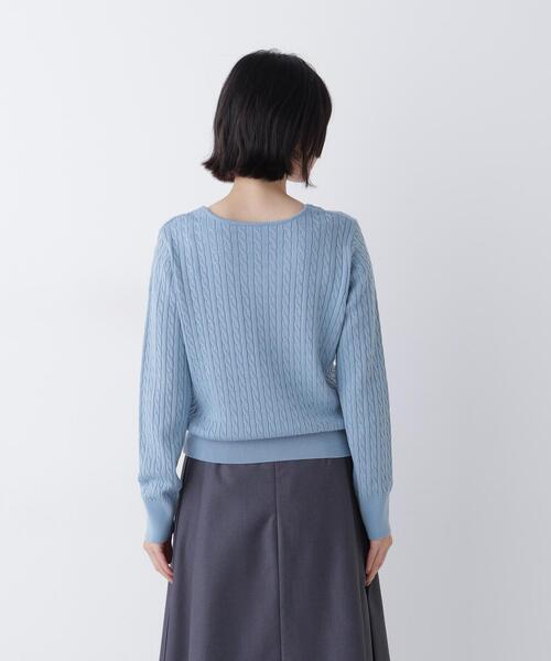 NATURAL BEAUTY BASIC(ナチュラルビューティーベーシック)の「ミニケーブルVネックニット(ニット/セーター・レディース・ブルー/ネイビー/オフホワイト・FREE)」の20枚目の写真