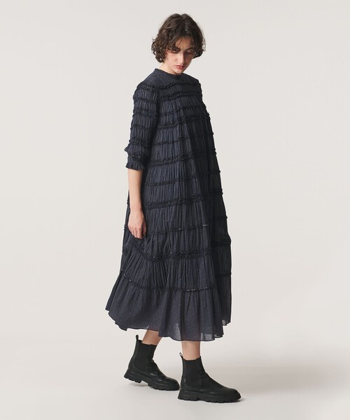 Pheeta(フィータ)の「<Pheeta>Billie ドットプリント ロングワンピース / 016C-39P(ワンピース・レディース・ベージュ/ネイビー・2/1)」の3枚目の写真