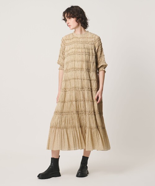 Pheeta(フィータ)の「<Pheeta>Billie ドットプリント ロングワンピース / 016C-39P(ワンピース・レディース・ベージュ/ネイビー・2/1)」の6枚目の写真