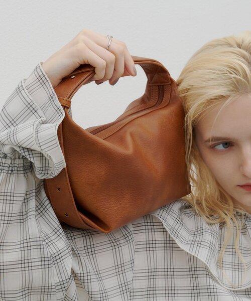 CIAOPANIC TYPY（チャオパニックティピー）の「【WEB限定】復刻！マルチウェイベルトデザインBAG（ショルダーバッグ・レディース・ブラック/グレイッシュベージュ/キャメル・ONE SIZE）」の3枚目の写真