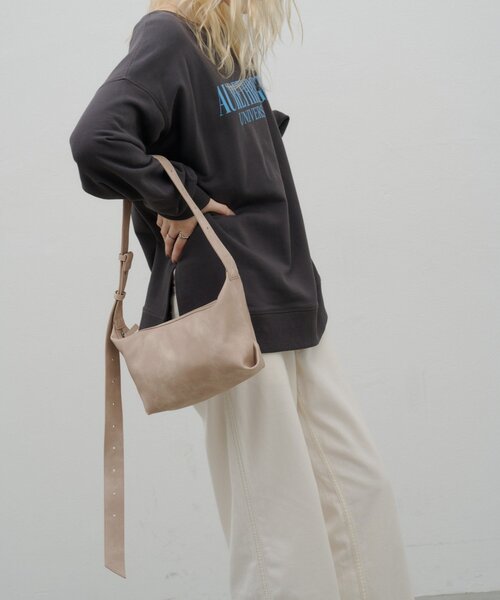 CIAOPANIC TYPY（チャオパニックティピー）の「【WEB限定】復刻！マルチウェイベルトデザインBAG（ショルダーバッグ・レディース・ブラック/グレイッシュベージュ/キャメル・ONE SIZE）」の4枚目の写真