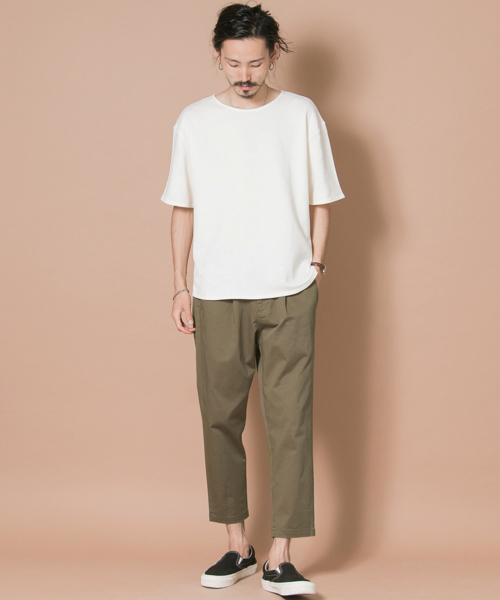 URBAN RESEARCH（アーバンリサーチ）の「UR タックルーズパンツ（その他パンツ・メンズ・カーキ/ベージュ/ブラック/ネイビー・LARGE/MEDIUM）」の8枚目の写真