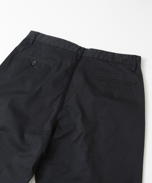 URBAN RESEARCH（アーバンリサーチ）の「UR タックルーズパンツ（その他パンツ・メンズ・カーキ/ベージュ/ブラック/ネイビー・LARGE/MEDIUM）」の17枚目の写真