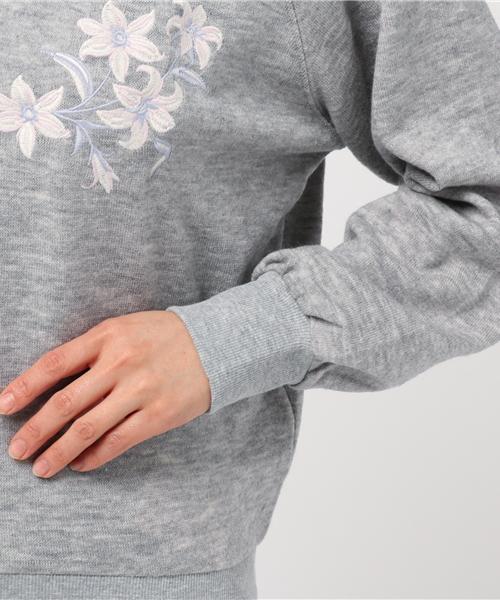 WEGO（ウィゴー）の「WEGO/刺繍Vネックオフショルニット（ニット/セーター・レディース・ピンク/杢グレー/オフホワイト・FREE）」の16枚目の写真