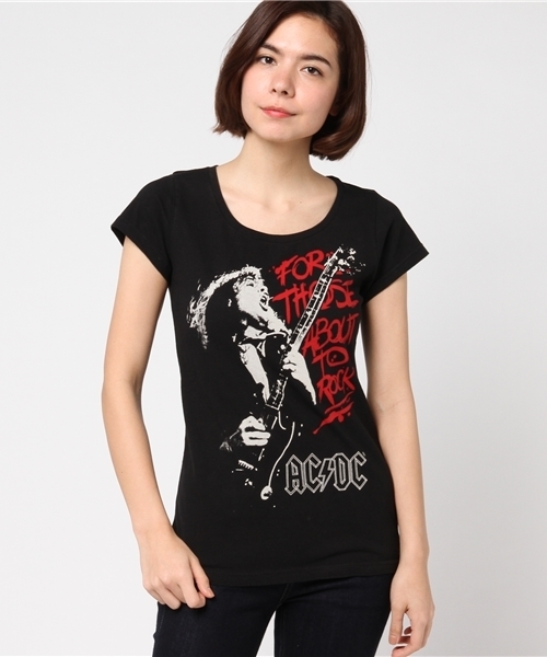 HYSTERIC GLAMOUR（ヒステリックグラマー）の「ACDC/FOR THOSE ABOUT TO ROCK プリント Tシャツ（Tシャツ/カットソー・レディース・グリーン/ブラック/レッド・FREE）」の2枚目の写真