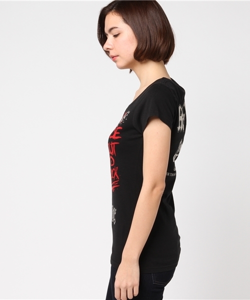 HYSTERIC GLAMOUR（ヒステリックグラマー）の「ACDC/FOR THOSE ABOUT TO ROCK プリント Tシャツ（Tシャツ/カットソー・レディース・グリーン/ブラック/レッド・FREE）」の5枚目の写真