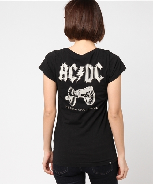 HYSTERIC GLAMOUR（ヒステリックグラマー）の「ACDC/FOR THOSE ABOUT TO ROCK プリント Tシャツ（Tシャツ/カットソー・レディース・グリーン/ブラック/レッド・FREE）」の6枚目の写真