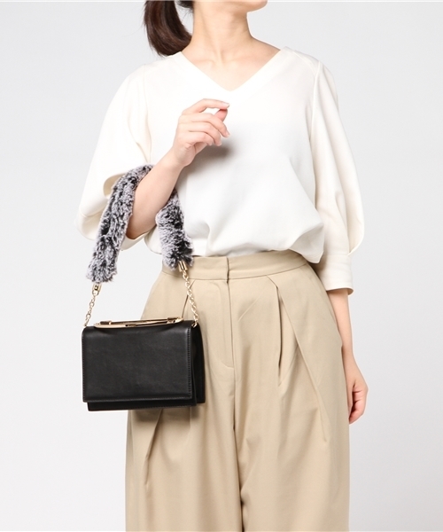 ASZAKKA（アザッカ）の「３ＷａｙファーＳＤＢＡＧ【バッグ】（ショルダーバッグ・レディース・ボルドー/ダークグリーン/ブラック・FREE）」の11枚目の写真
