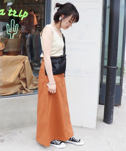 SLOBE IENA（スローブイエナ）の「コットンリブタンクニット◆（ニット/セーター・レディース・ホワイト/ブラック/サックスブルー/ピンク・FREE）」の19枚目の写真