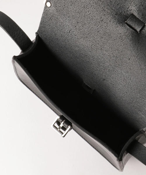 BEAUTY&YOUTH UNITED ARROWS(ビューティーアンドユースユナイテッドアローズ)の「<HERBERT Frere Soeur>レザー サブロック ショルダーバッグ(ショルダーバッグ・レディース・ブラウン/ブラック・FREE)」の3枚目の写真