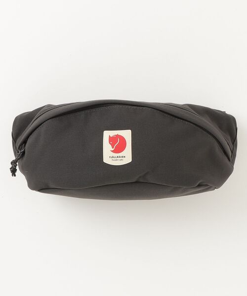 FJALL RAVEN (フェールラーベン)の「Ulvo Hip Pack Medium (FJALLRAVEN/フェールラーベン)(ボディバッグ/ウエストポーチ・メンズ・ブラック/カーキオリーブ/ダークブルー/キャメル/ダークネイビー/グリーン系その他/レッド/グリーン/オレンジ/グリーン系その他2/ダークグレー・ONE SIZE)」の2枚目の写真