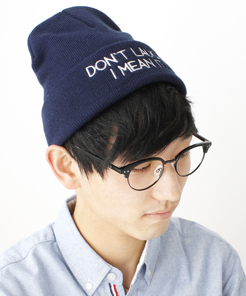 WEGO（ウィゴー）の「WEGO/ロゴ刺繍ニットキャップ（ニットキャップ/ビーニー・メンズ・ホワイト/ブラック/ライトグレー/ブルー/ネイビー/パープル/イエロー/ワイン・FREE）」の4枚目の写真