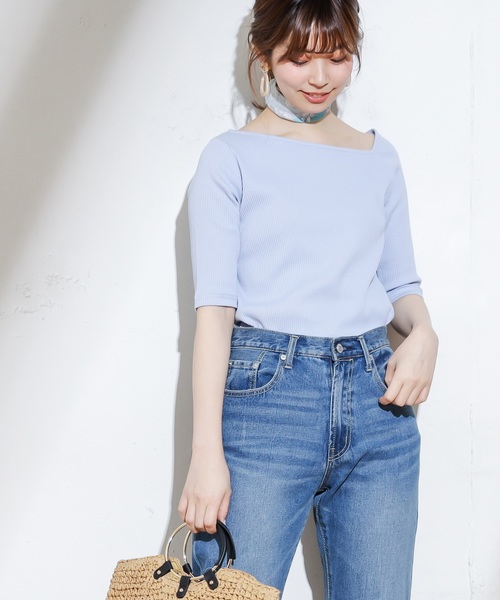 natural couture（ナチュラルクチュール）の「ワンショル風リブTシャツ（Tシャツ/カットソー・レディース・ブラック/ベージュ/オフホワイト/サックスブルー/オレンジ系その他/レッド/ミント・FREE）」の6枚目の写真