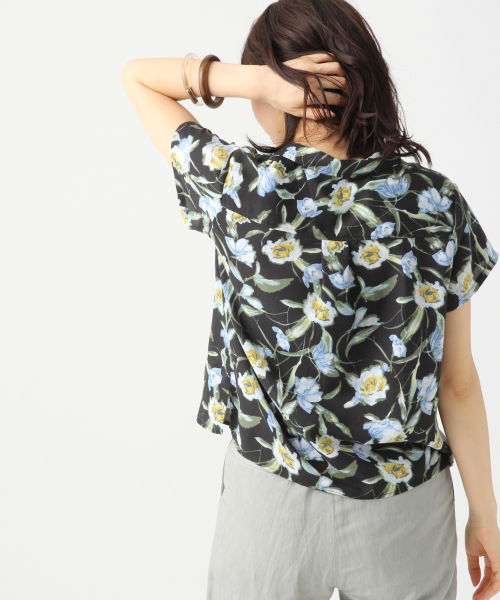 A part by（アパートバイ）の「PハナガラカイキンシャツSS  833583（シャツ/ブラウス・レディース・ブラック系その他/ホワイト系その他/ベージュ系その他・FREE）」の11枚目の写真