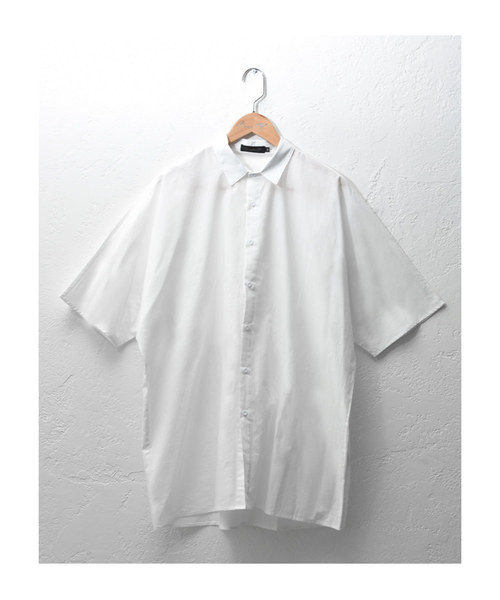 MinoriTY（マイノリティ）の「【MinoriTY】オーバーサイズドルマンスリーブ半袖シャツ メンズ 秋服 夏服 ロング丈 無地（シャツ/ブラウス・メンズ・ネイビー/ホワイト/ベージュ/ブラック/カーキ・L/M）」の10枚目の写真