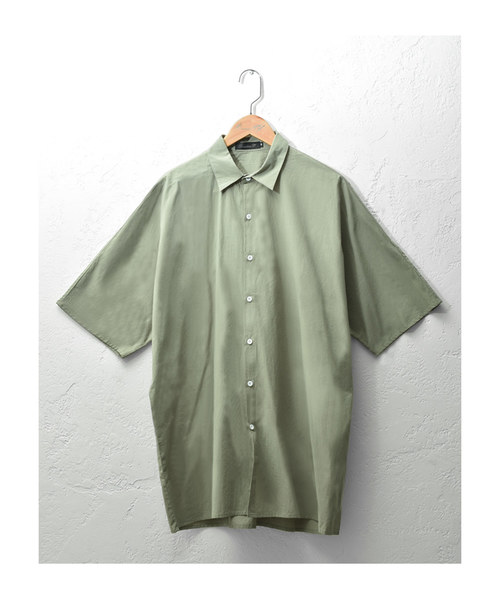 MinoriTY（マイノリティ）の「【MinoriTY】オーバーサイズドルマンスリーブ半袖シャツ メンズ 秋服 夏服 ロング丈 無地（シャツ/ブラウス・メンズ・ネイビー/ホワイト/ベージュ/ブラック/カーキ・L/M）」の19枚目の写真